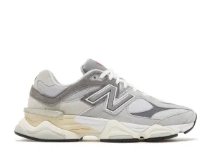 New Balance 9060
Rain Cloud Grey