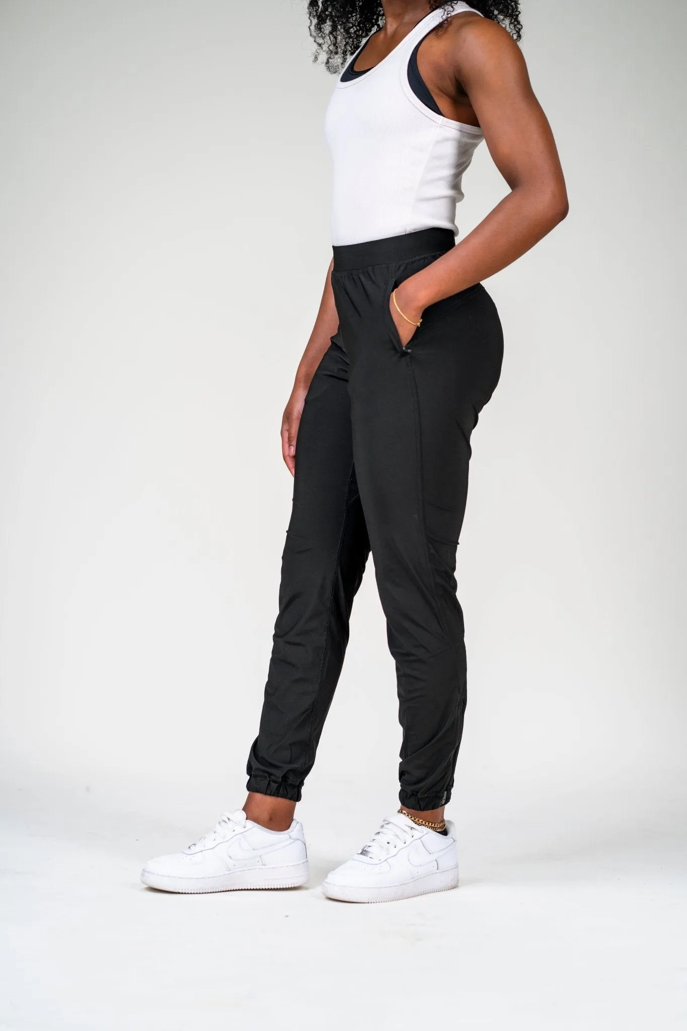 NEW: SWIFT PANTS HIGH-WAISTED