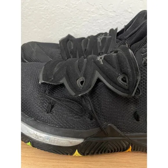Nike Kyrie 5 Neon Sole Black Size 9.5 Basketball Shoes