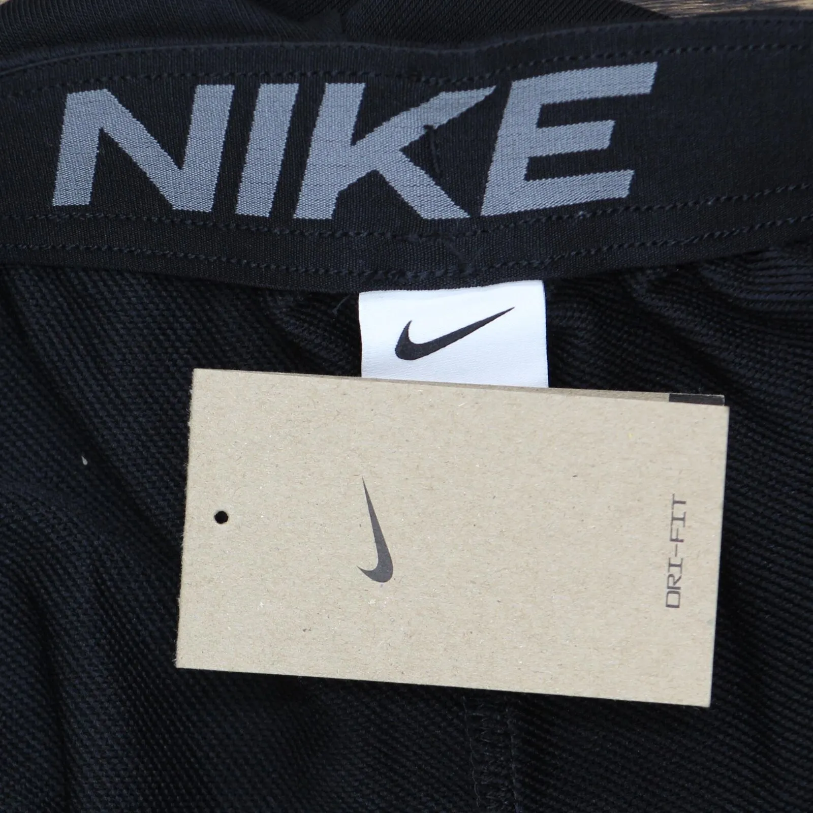 Nike Men's Camo Swoosh Training Pants