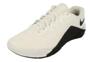 Nike Men's Fitness Shoes 10.5 White Black Black