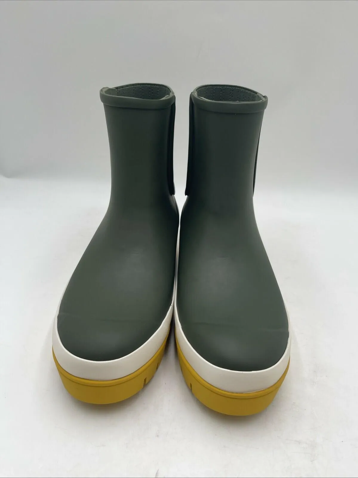 NWB Tory Burch Women’s Hurricane Pull On Lug Sole Rain Boots Green Size 9M