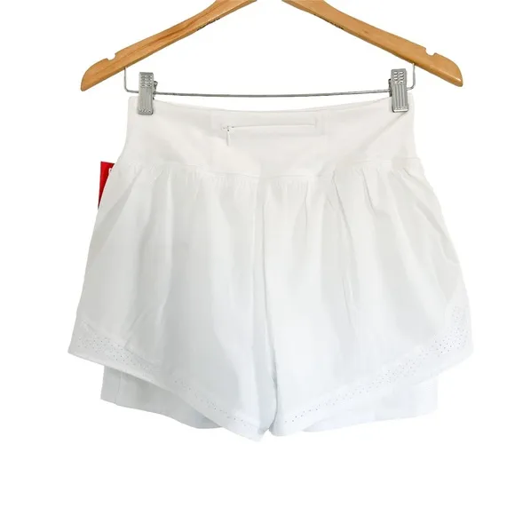 NWT SPANX Get Moving Shorts in White Size Medium