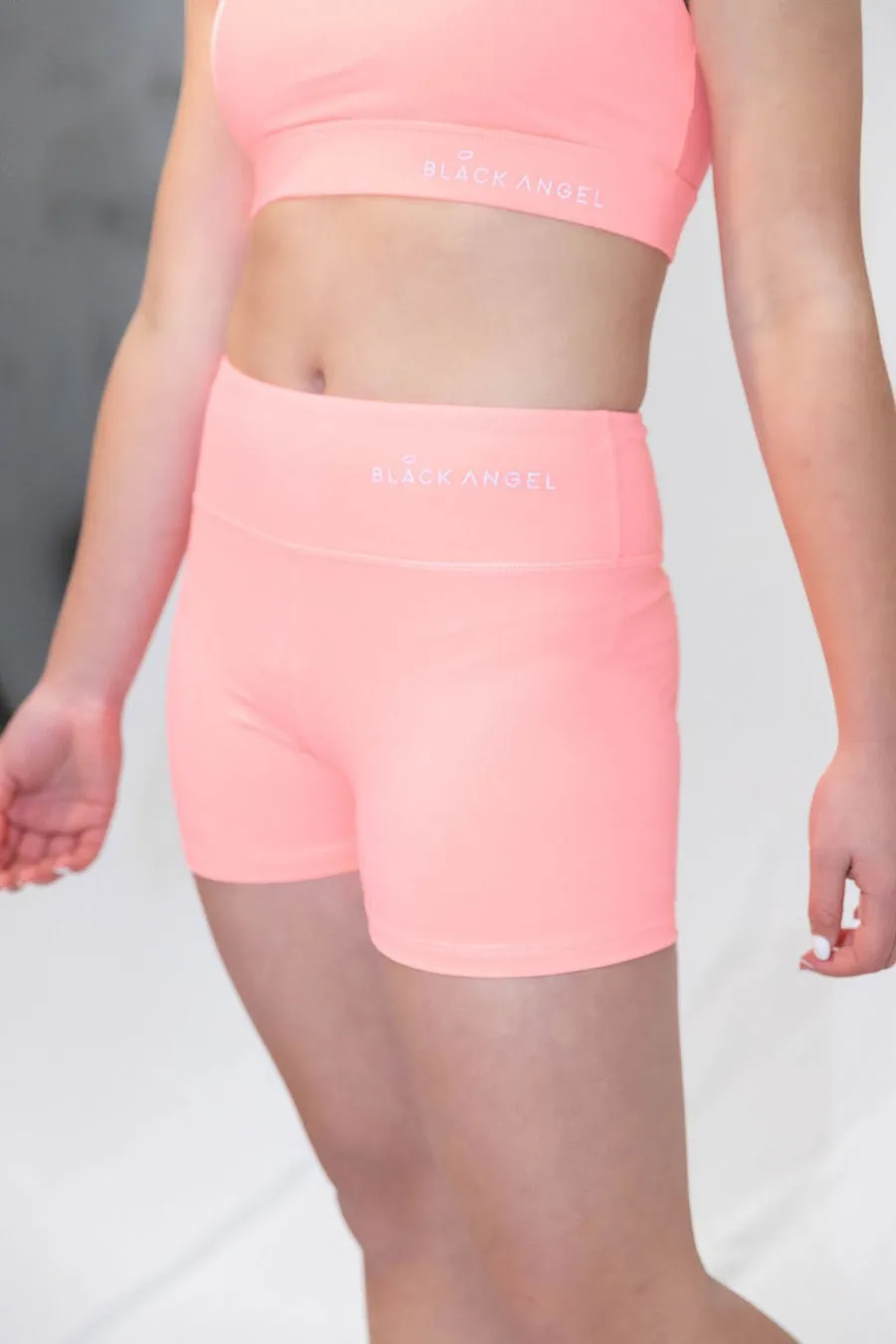 PEACH ELITE BOOTY SHORTS