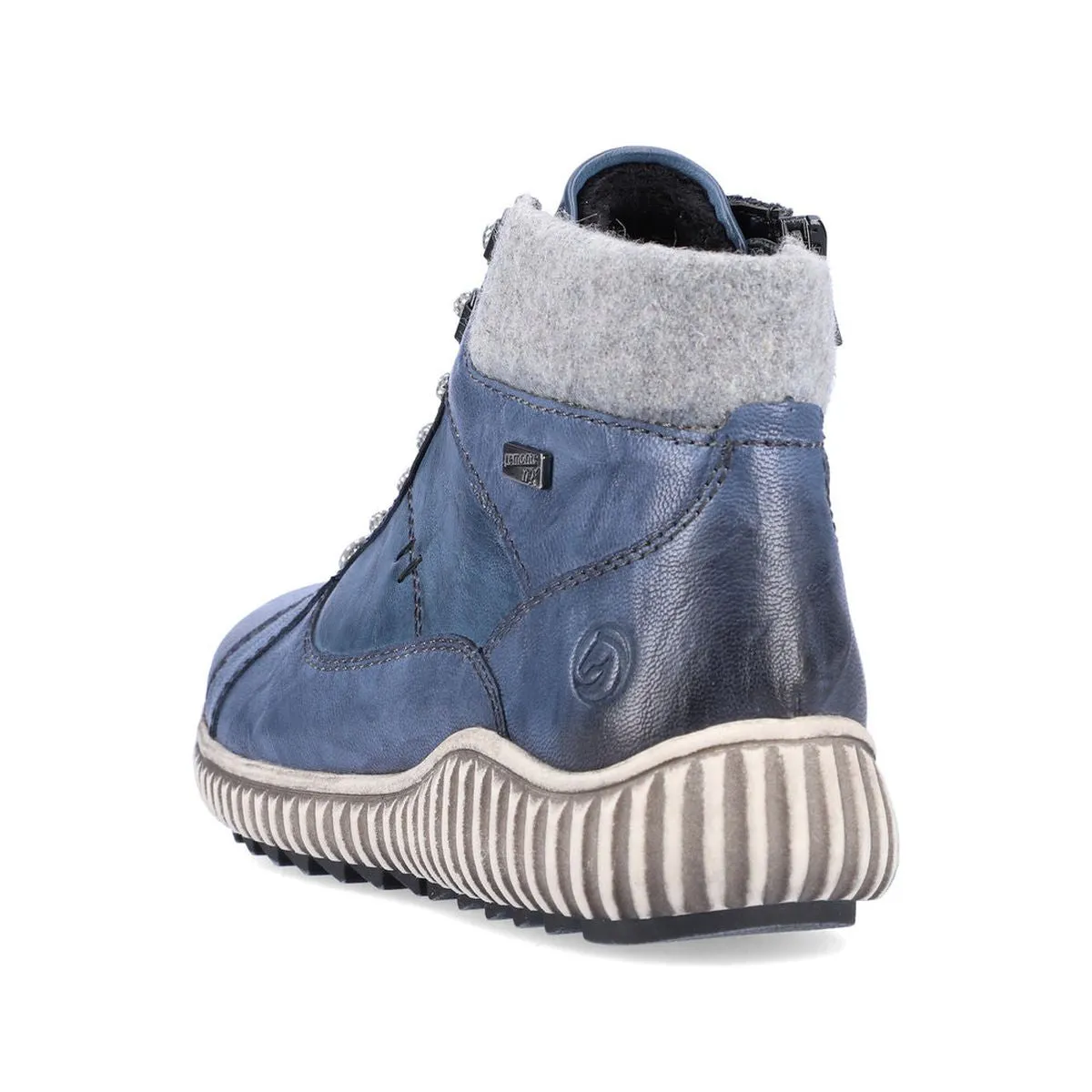 R8276 Lace Up Boots