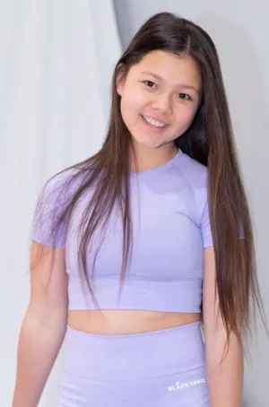 SEAMLESS LILAC CROP TEE