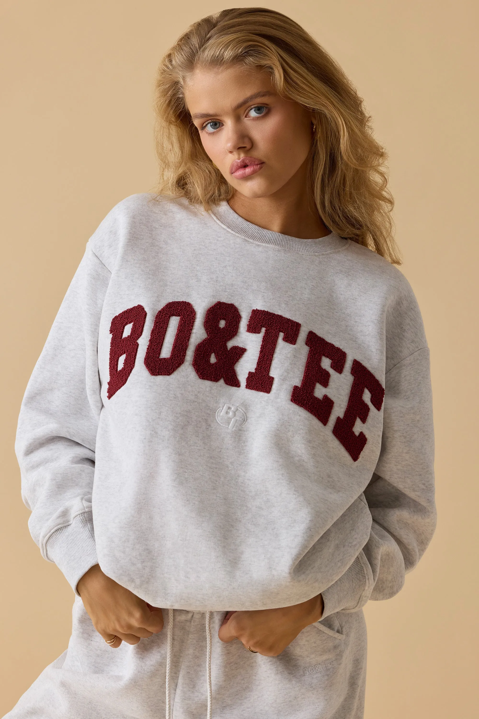 Signature - Oversized Crew Neck Sweatshirt in Heather Grey