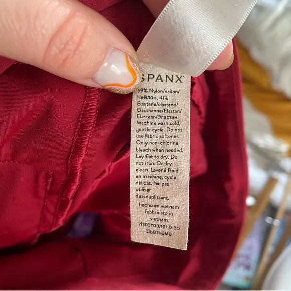 Spanx Sunshine Skort in Dark Cherry