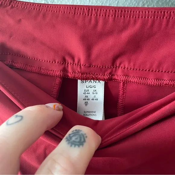 Spanx Sunshine Skort in Dark Cherry