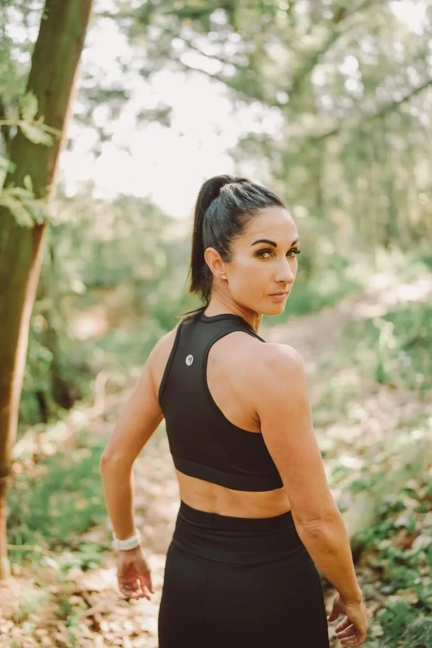 THE LONGER BODY CROP | BLACK