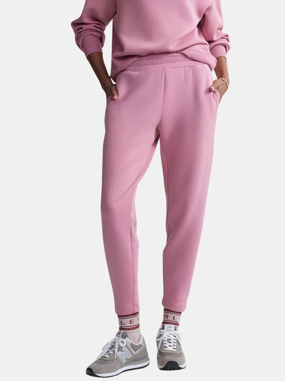 The Slim Pant 25