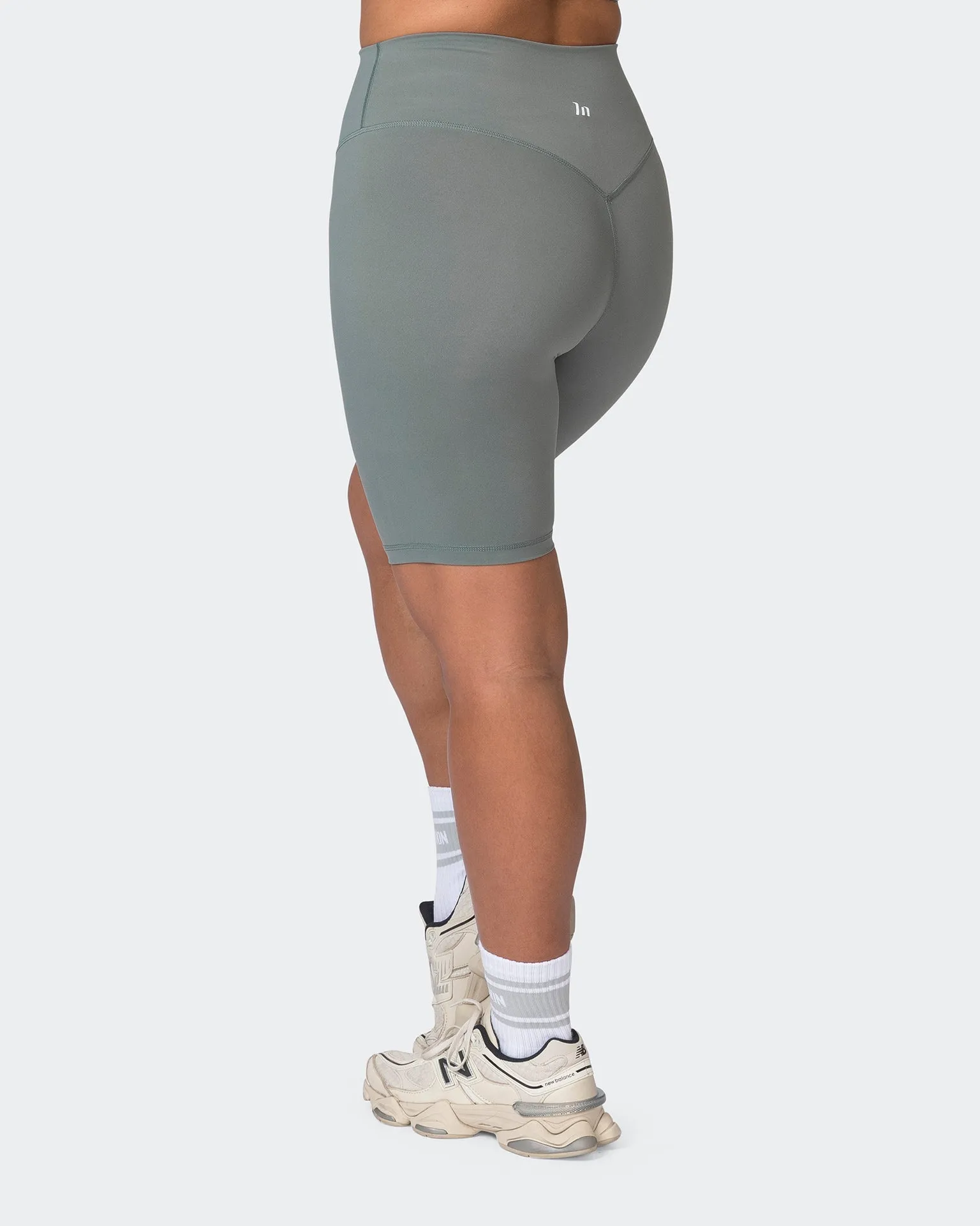 Ultra Signature Referee Length Shorts - Botanica