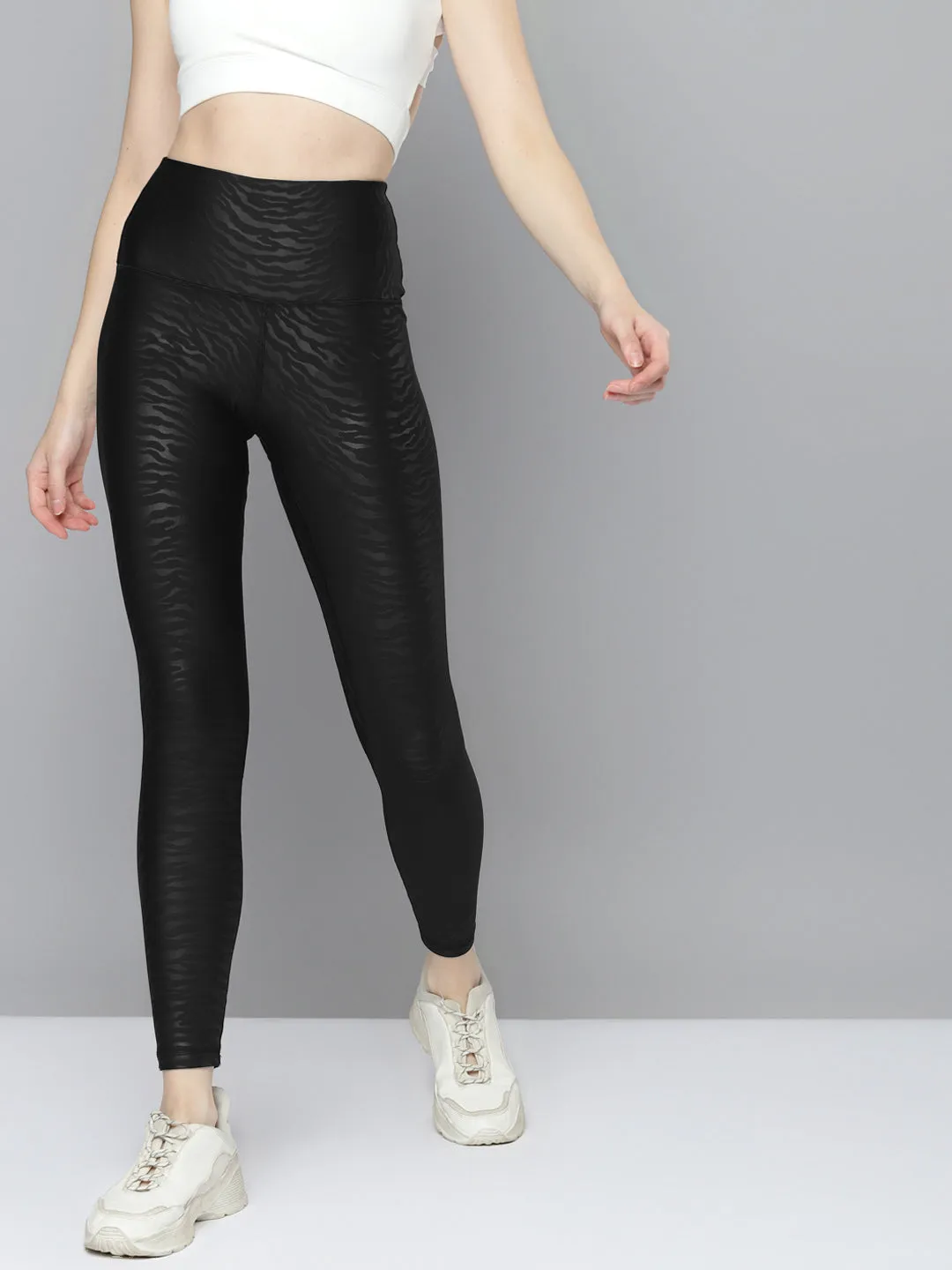 Women Black & Charcoal Grey Tiger Print Rapid Dry Training Tight