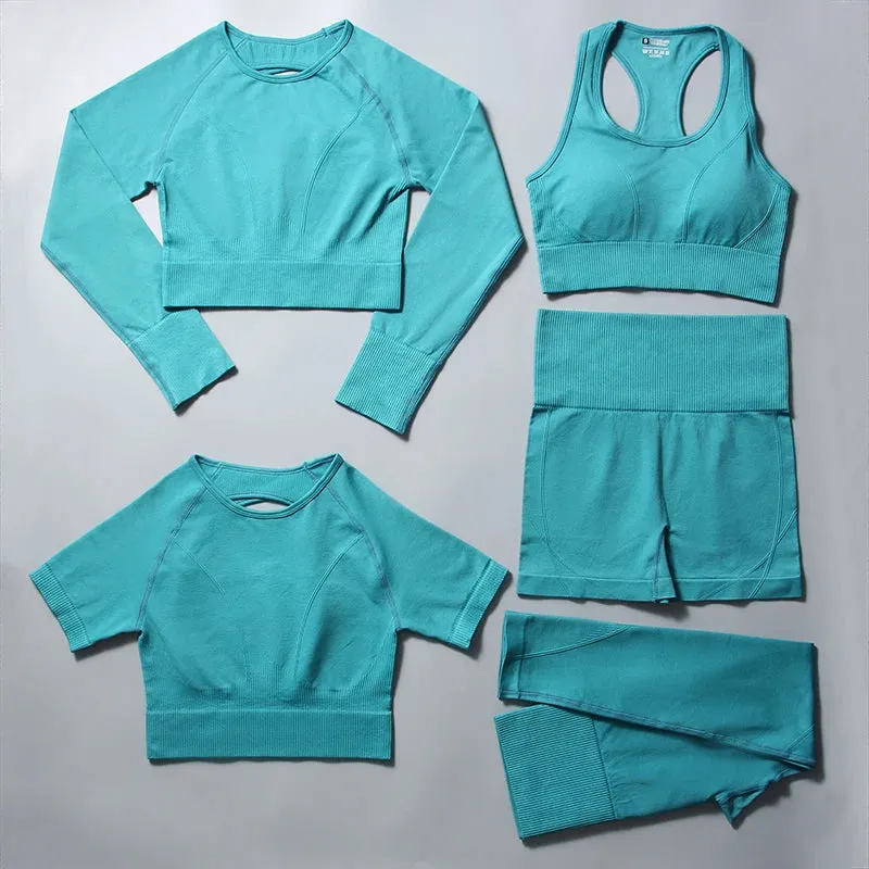 Women's Seamless Yoga Set - Plain High Waist Crop Top and Peach Hip Shorts Leggings Set