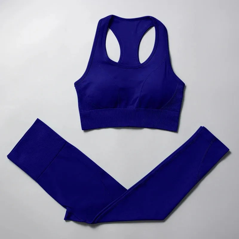 Women's Seamless Yoga Set - Plain High Waist Crop Top and Peach Hip Shorts Leggings Set