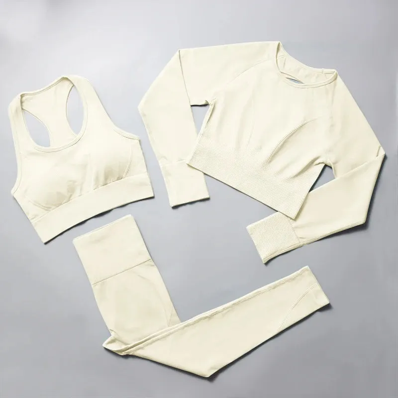Women's Seamless Yoga Set - Plain High Waist Crop Top and Peach Hip Shorts Leggings Set