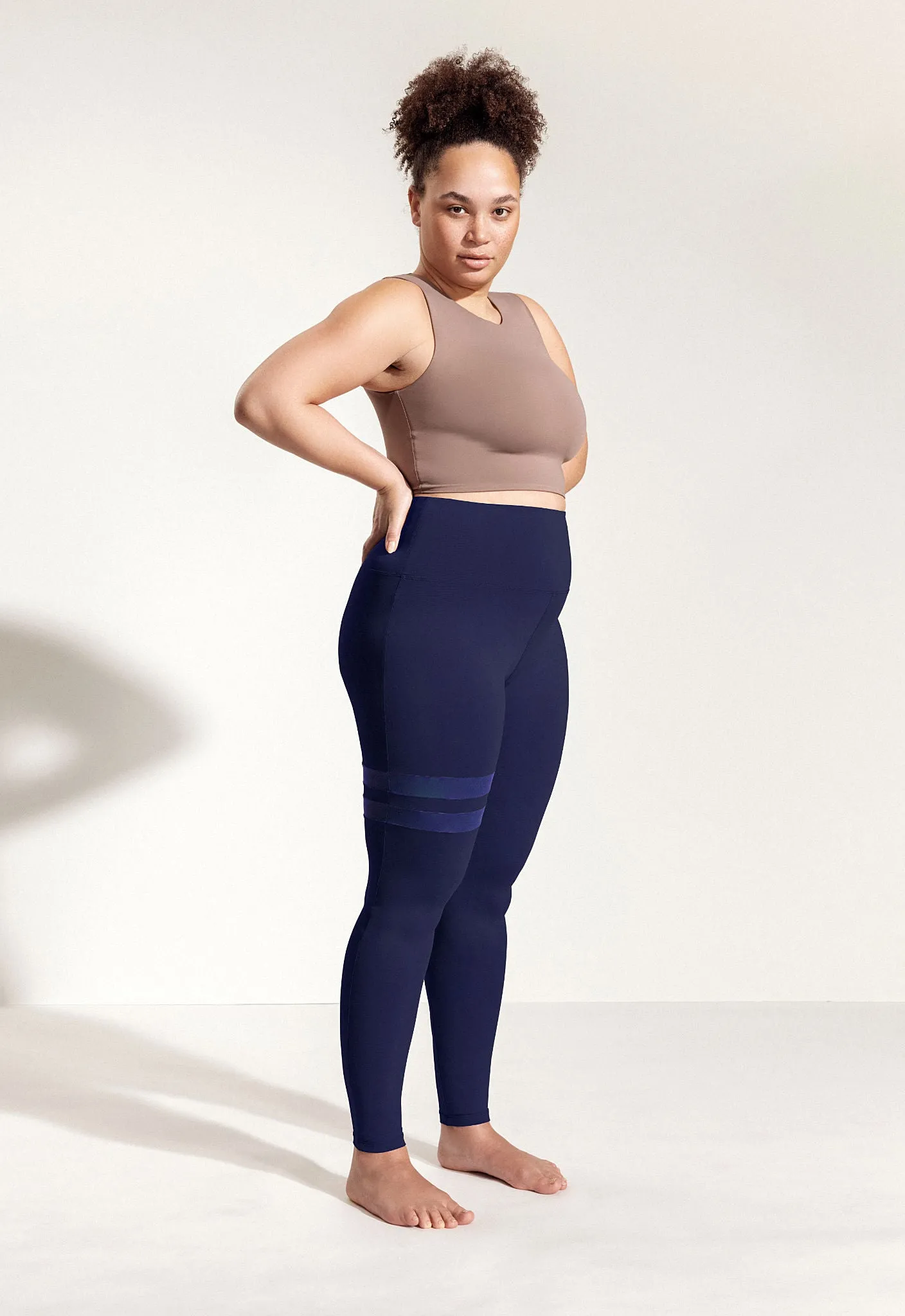Yoga Top "Amber" in beige brown